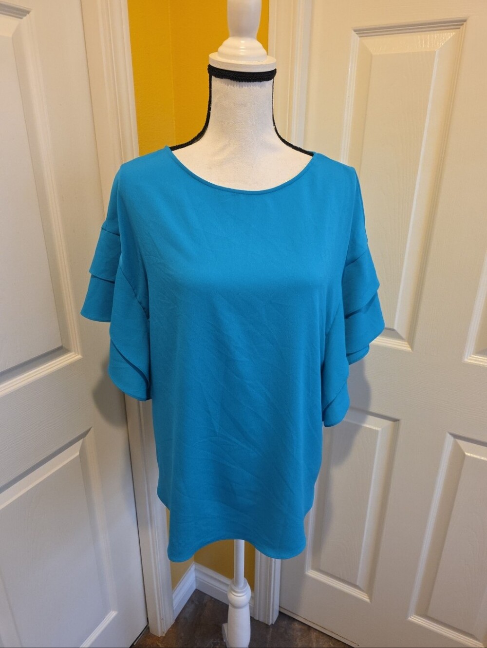 CHICOS BLUE BLOUSE, SIZE L